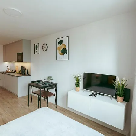 Bagno 7 - Piekny Widok Na Palac Kultury - Wifi - Smarttv 45cali - Better * Warschau